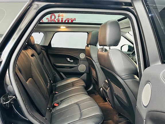 Land Rover Range Rover Evoque 17 of 23