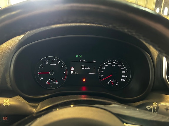 Kia Sportage 9 of 17