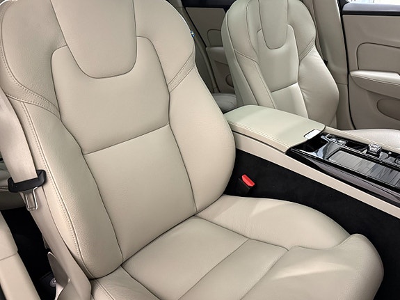 Volvo V60 9 of 23