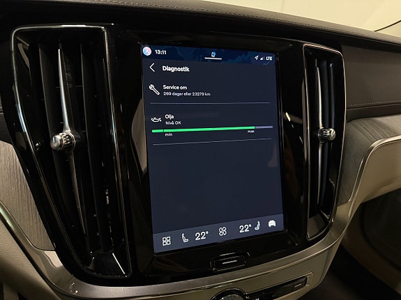 Volvo V60 14 of 23