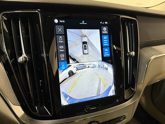 Volvo V60 13 of 23
