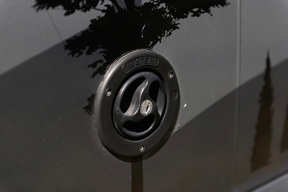 Mercedes-Benz Sprinter 21 of 30