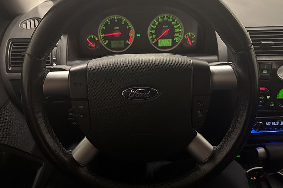 Ford Mondeo 5 of 13