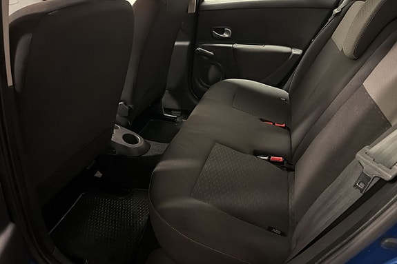 Renault Clio 12 of 13