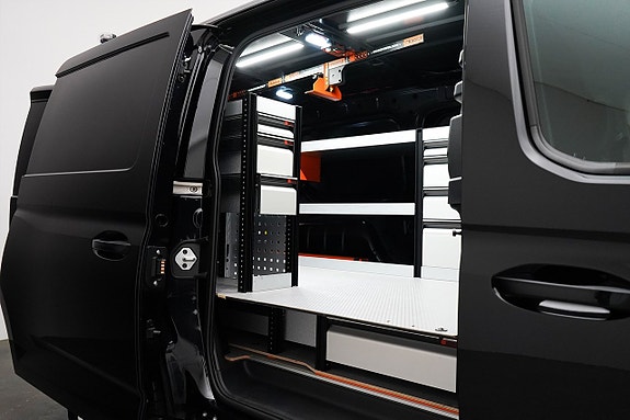 Volkswagen Caddy 17 of 26