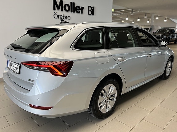 Skoda Octavia 5 of 20