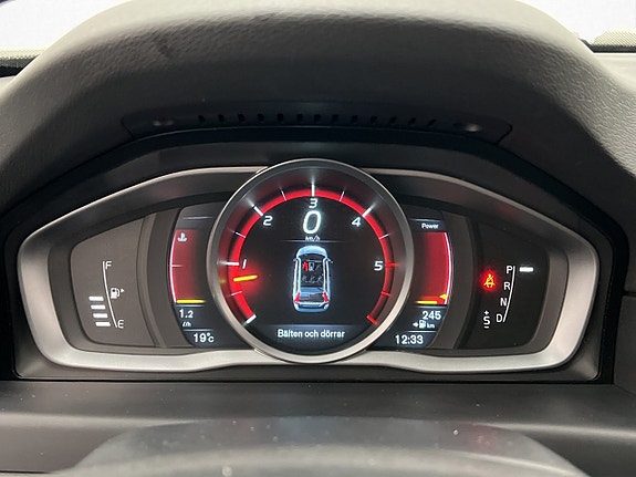 Volvo XC70 18 of 30