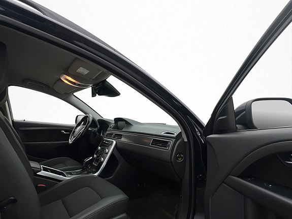 Volvo XC70 26 of 30
