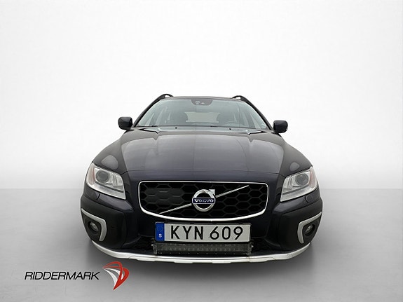 Volvo XC70 2 of 30