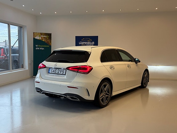 Mercedes-Benz A200 4 of 9