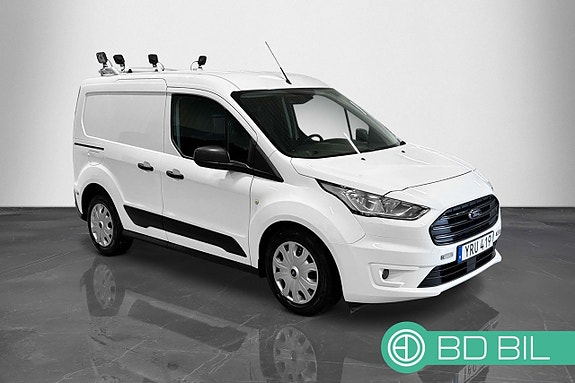 Ford Transit Connect 6 of 23