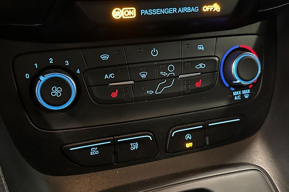 Ford Transit Connect 14 of 23