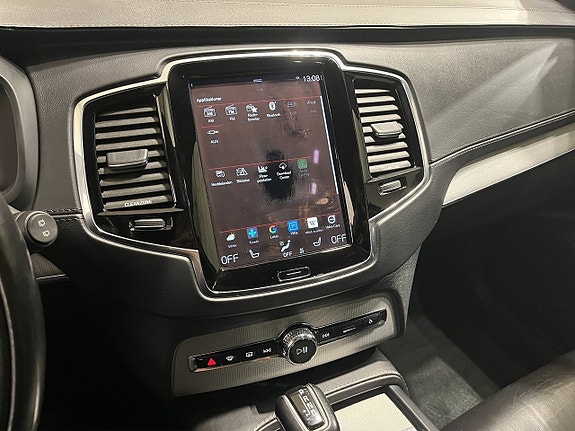 Volvo XC90 19 of 22