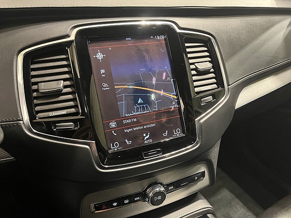 Volvo XC90 21 of 22