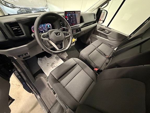 Volkswagen Crafter 12 of 30