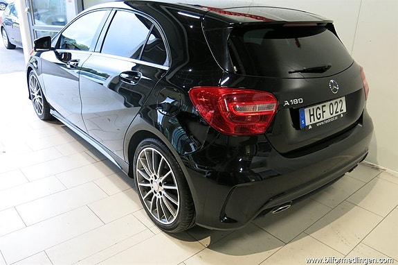 Mercedes-Benz A180 8 of 15