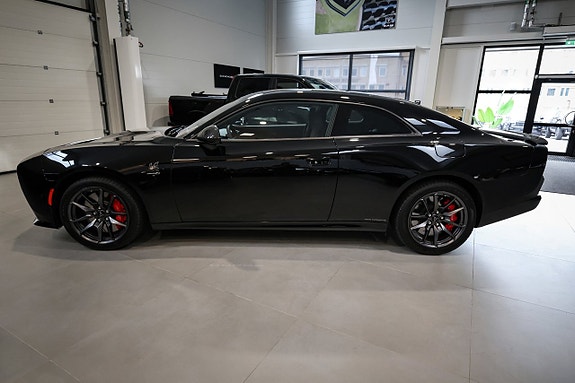 Dodge Charger 6 of 30