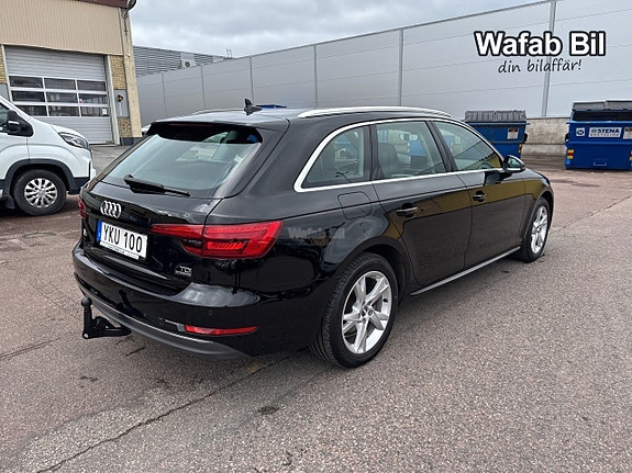 Audi A4 11 of 15