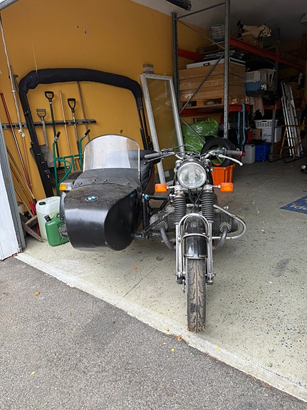 BMW R 75/5 2 of 5