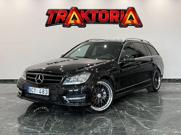Mercedes-Benz C200 2 of 12