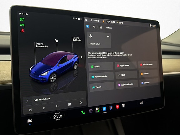 Tesla Model Y 21 of 30
