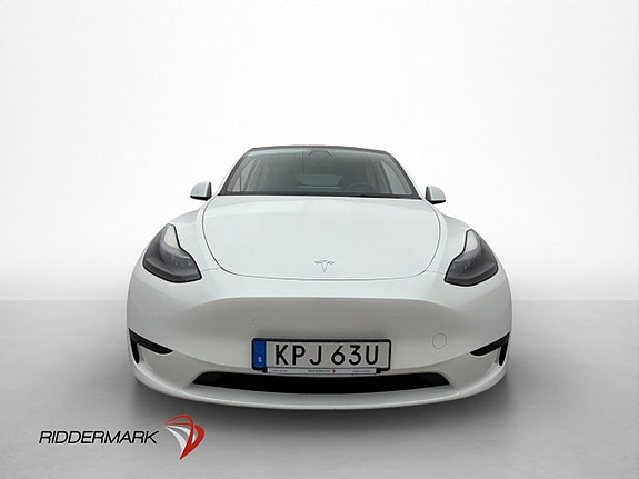 Tesla Model Y 3 of 30