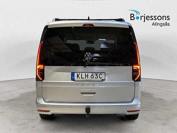 Volkswagen Caddy Maxi 4 of 12