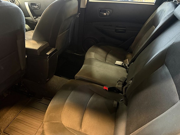 Nissan Qashqai+2 10 of 14