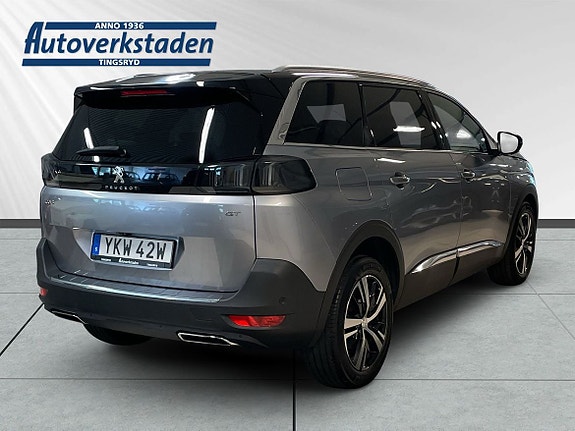 Peugeot 5008 3 of 8