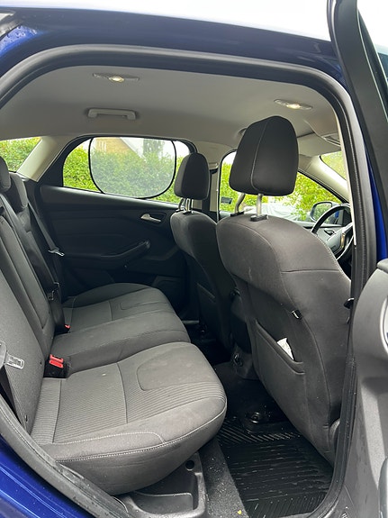 Ford Focus 9 of 11