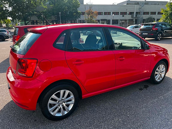 Volkswagen Polo 8 of 16