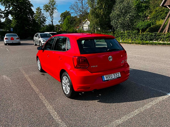 Volkswagen Polo 9 of 16