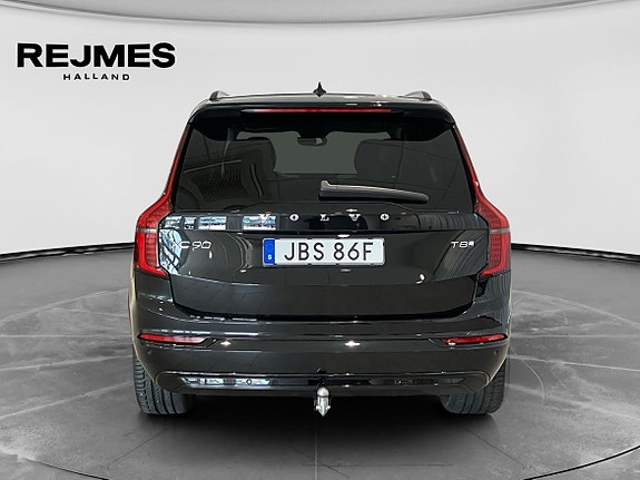 Volvo XC90 7 of 14