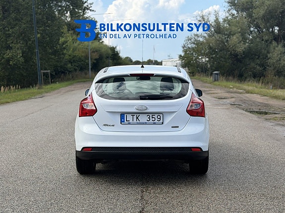Ford Focus 14 of 19