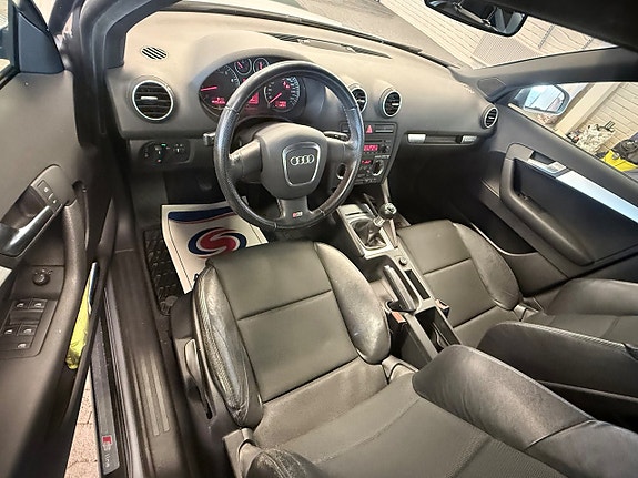 Audi A3 8 of 15