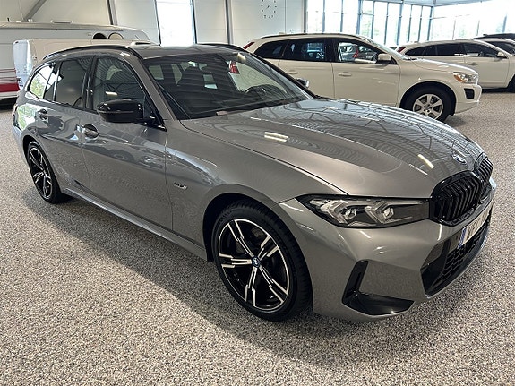 BMW 330e 5 of 27