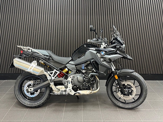 BMW F800GS 2 of 6