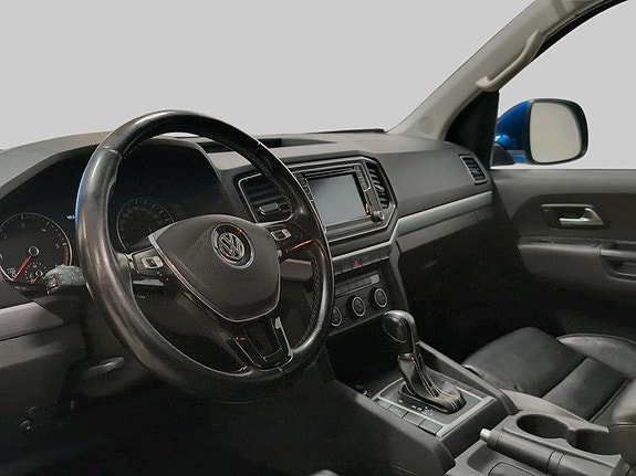 Volkswagen Amarok 9 of 16