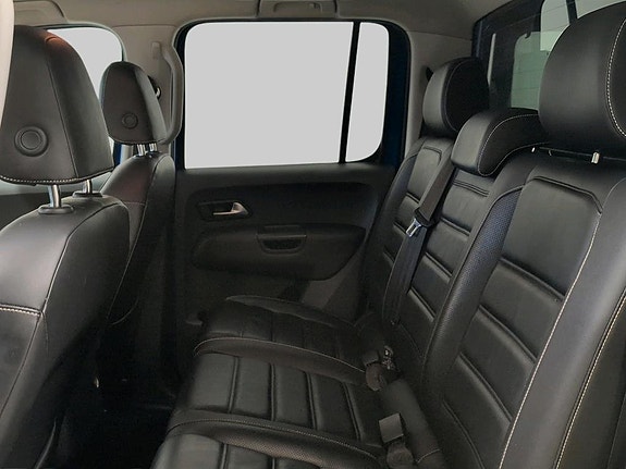 Volkswagen Amarok 11 of 16