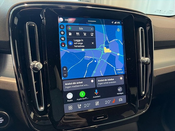 Volvo XC40 12 of 20
