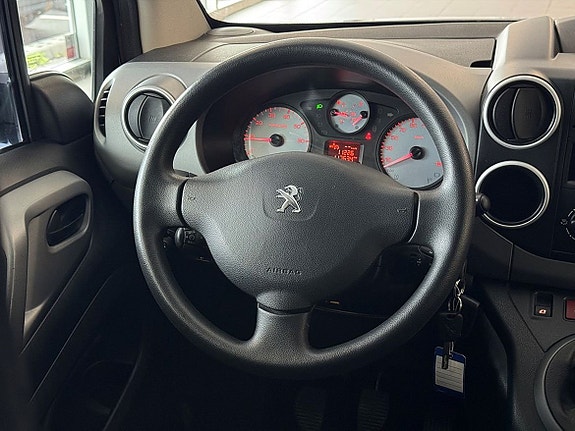Peugeot Partner Tepee 11 of 18