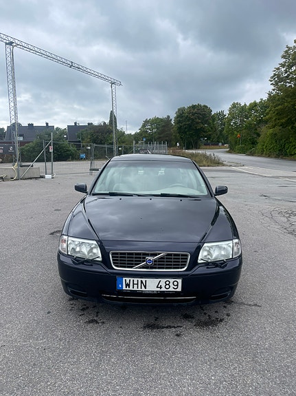 Volvo S80 2 of 13