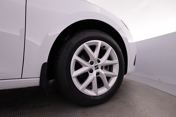 Seat Leon 9 of 15