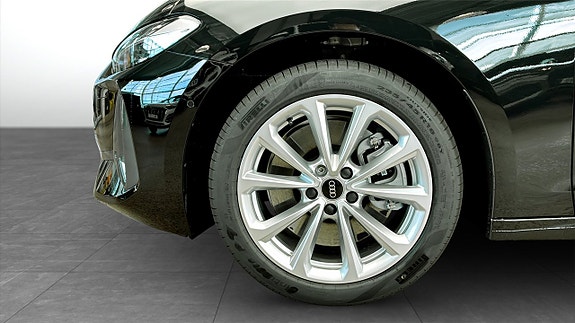 Audi A5 6 of 13