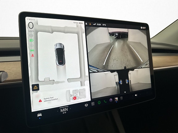 Tesla Model Y 20 of 30