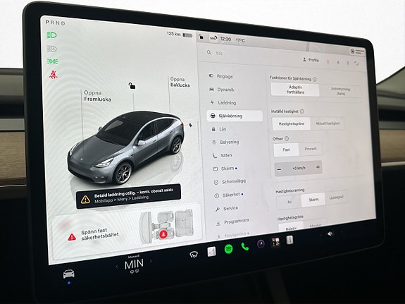 Tesla Model Y 25 of 30