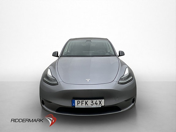 Tesla Model Y 3 of 30
