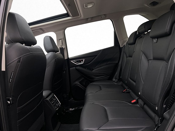 Subaru Forester 17 of 30
