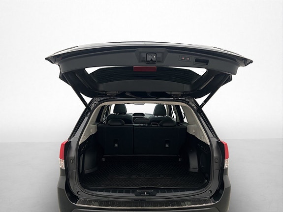 Subaru Forester 9 of 30