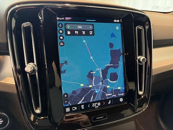 Volvo XC40 12 of 20